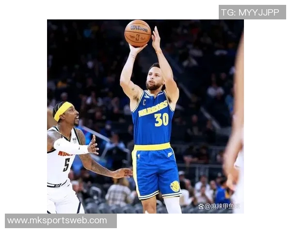 乔治状态低迷出战20分钟仅得10分三分球五投皆失表现令人失望 乔治状态低迷出战20分钟仅得10分三分球五投皆失表现令人失望