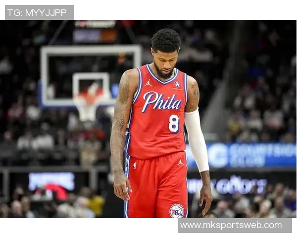 纳斯赞乔治训练表现出色移动灵活投篮精准防守本能强大