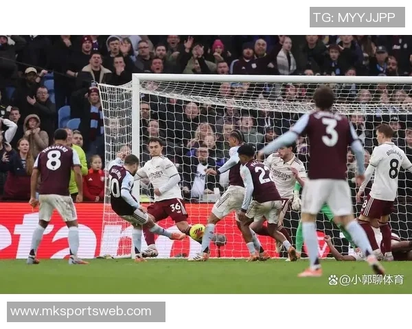 英超最新积分榜：阿森纳稳居榜首曼城伯恩茅斯利物浦切尔西紧随其后