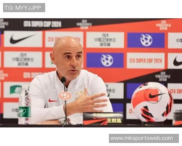 穆斯卡特称赞林加德表现出色并强调海港未来发展需深入讨论