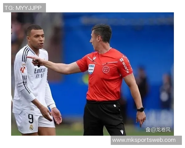 姆巴佩抵达皇马基地进行检查能否出战阿拉维斯成焦点 姆巴佩抵达皇马基地进行检查能否出战阿拉维斯成焦点