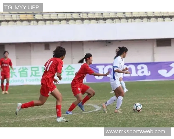 江苏体彩女足在全国青少年女子足球锦标赛U16组第6轮中夺冠展现强大实力