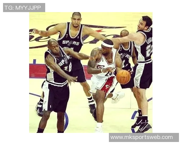 詹姆斯将利用东里包夹机会撕裂对手防线实现多打少战术