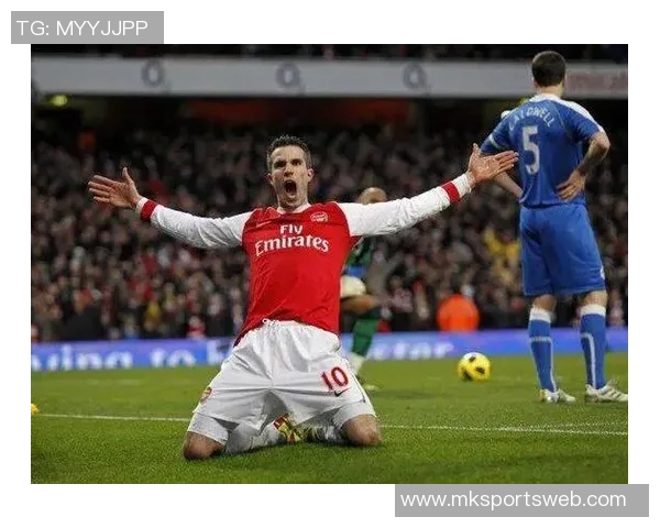 曼联传奇球员称凯恩若加盟将助红魔夺冠可与范佩西齐名