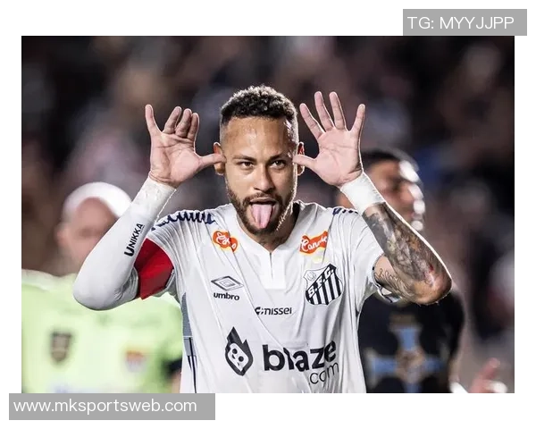 桑托斯官方宣布29岁前锋巴尔博萨租借回归曾两度效力球队