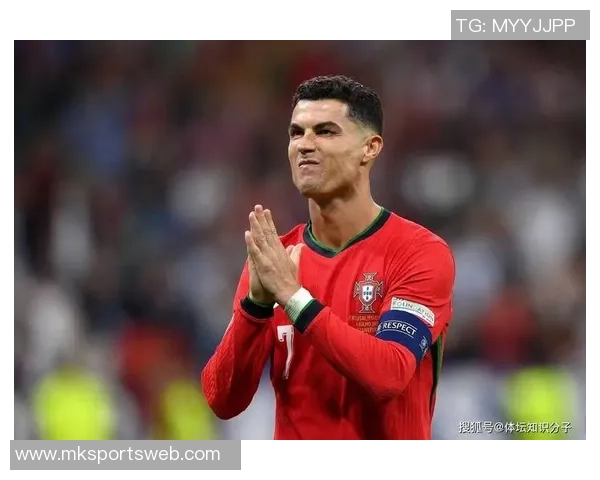 C罗社交媒体分享激励照片坚定信念明年目标清晰明确