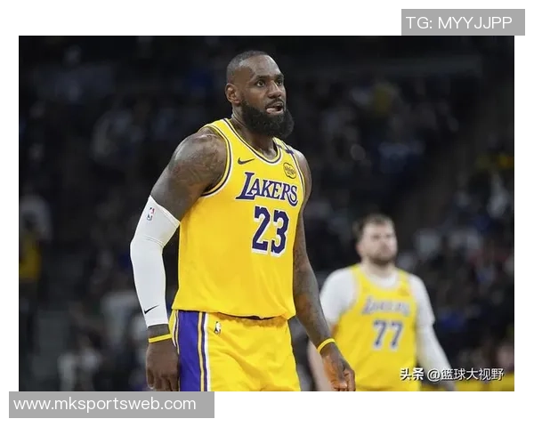 詹姆斯为保持比赛状态选择午睡NBA球员比赛日禁止训练 詹姆斯为保持比赛状态选择午睡NBA球员比赛日禁止训练