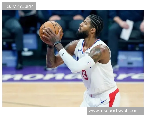 乔治自信发声我们有潜力成为东部强队王牌球员难以防守 乔治自信发声我们有潜力成为东部强队王牌球员难以防守